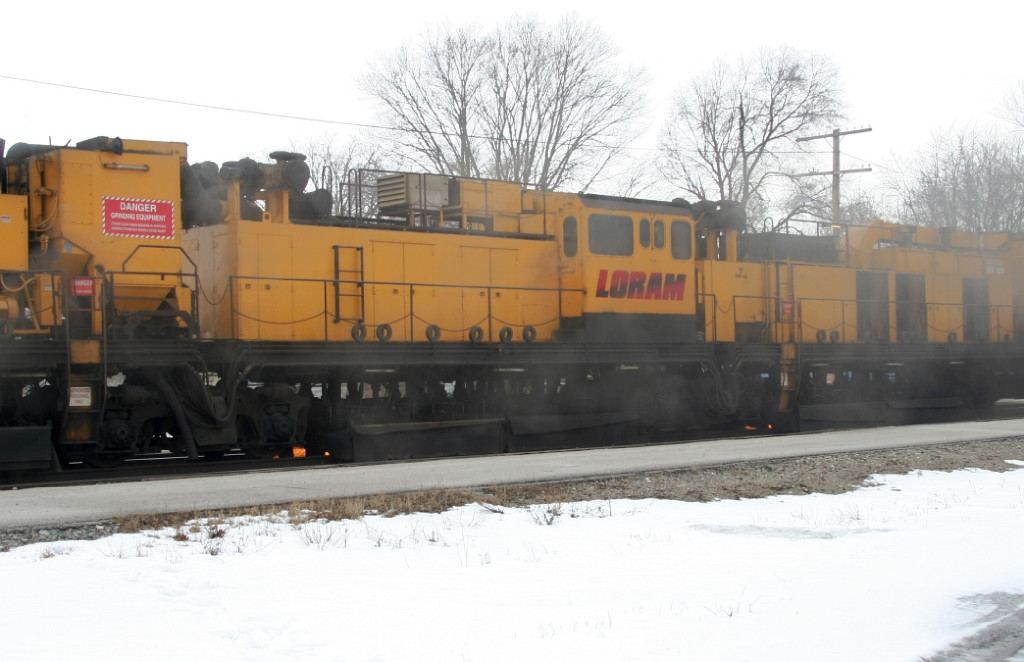 Loram Railgrinder RG318 